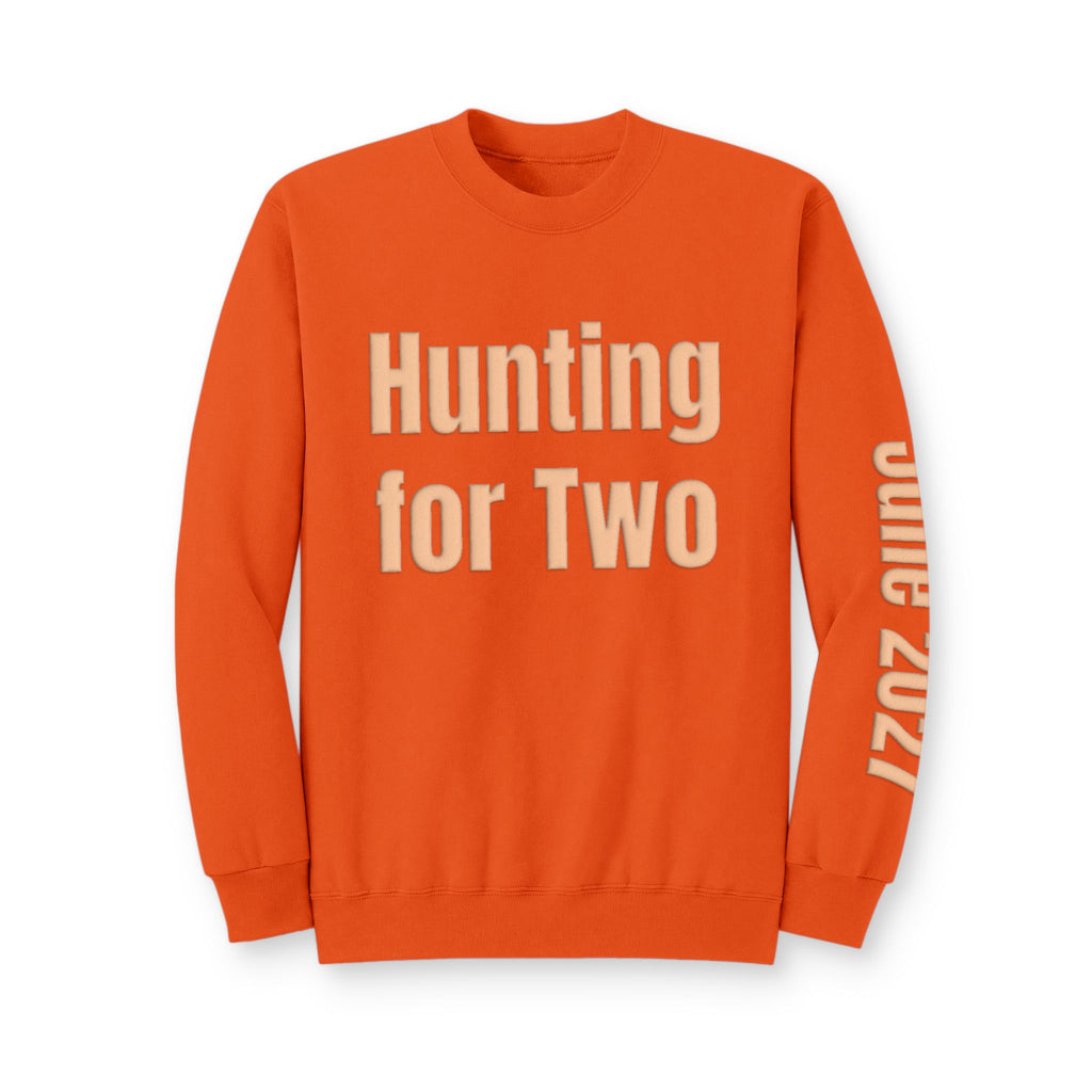 Personalized Mom to Be Sweatshirt, Custom Due Date Pregnancy Announcement, Hunter Sweatshirt, Blue Puff Expecting Mom Gift